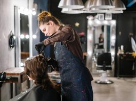 Empowering beauty professionals as entrepreneurs